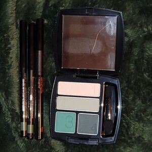 NWOT eye collection